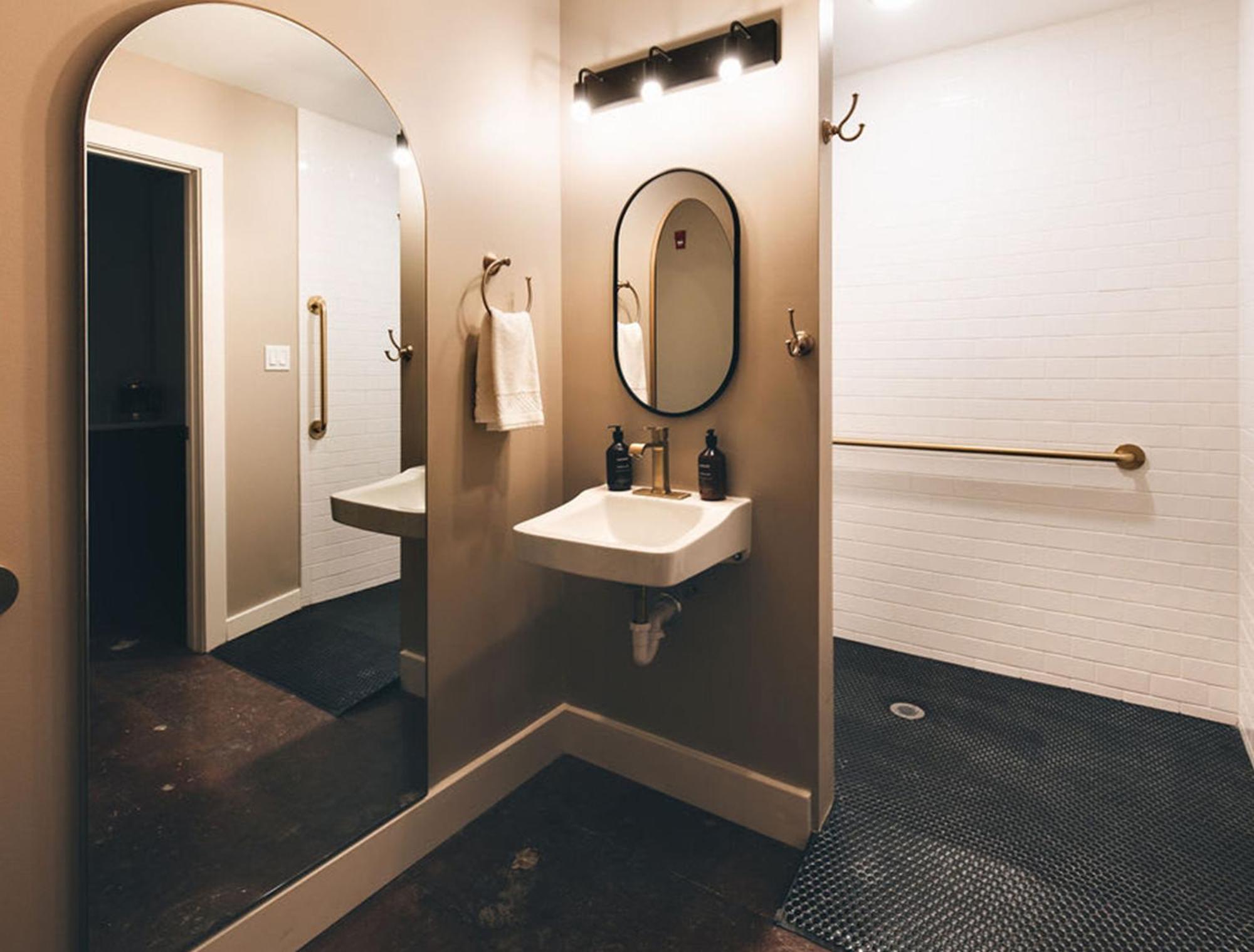 The Bellwether Hotel Louisville Buitenkant foto